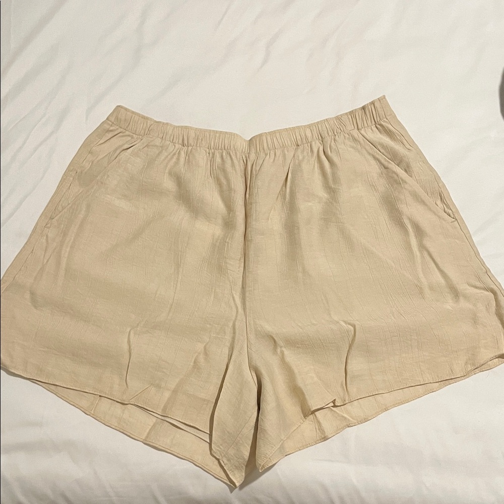 Abercrombie & Fitch High Waist Tan Shorts